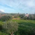 شقة Panagis